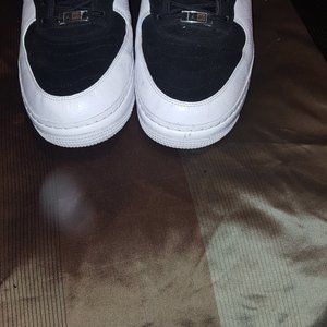 Jordan FJ 12 Sz 14 - $125